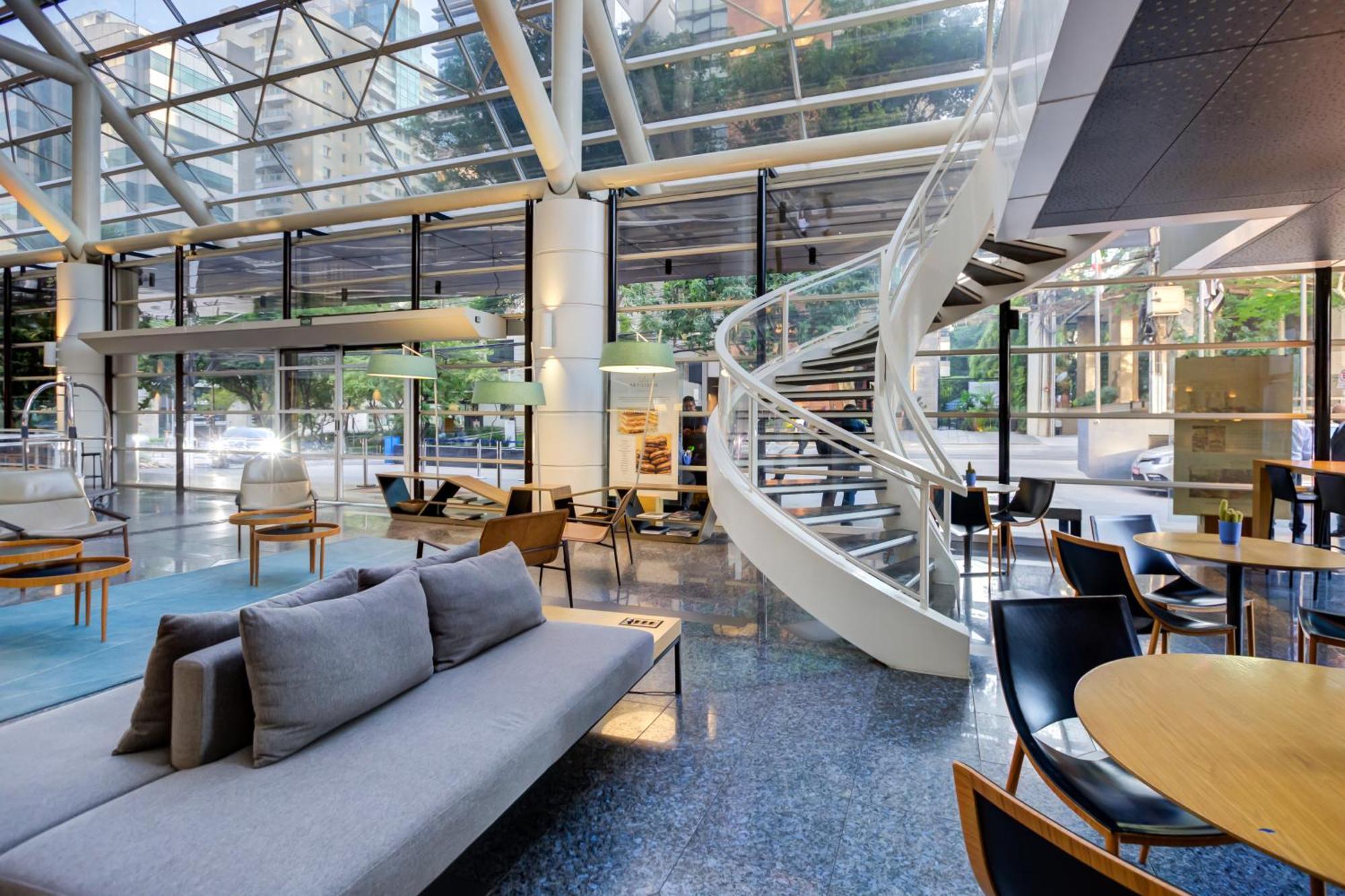 فندق Radisson Sao Paulo Paulista المظهر الخارجي الصورة The interior of the library
